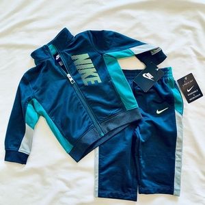 Nike track suit